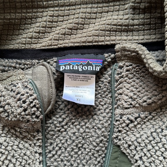 Patagonia MARS R2 Grid Fleece Jacket Rare
Military Issue Coat - Picture 2 of 9